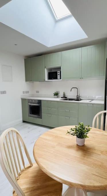 Private Apartment One On Lough Corrib, Oughterard Galway Exterior photo